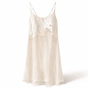 Vintage 90s Victoria’s Secret Beautiful ivory Slip Dress